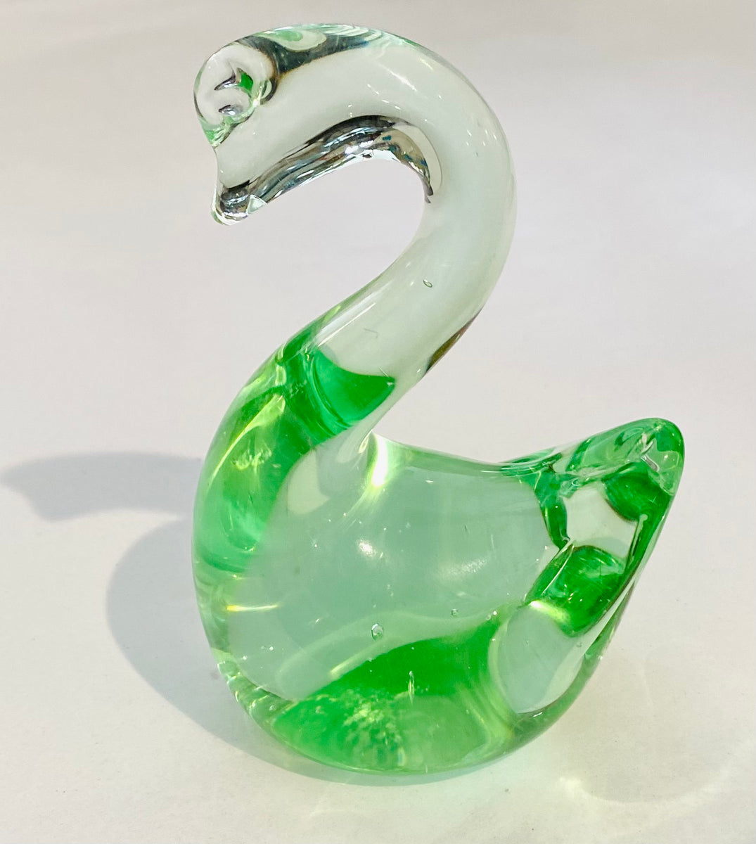 Vintage Art Glass Swan Figurine 2024